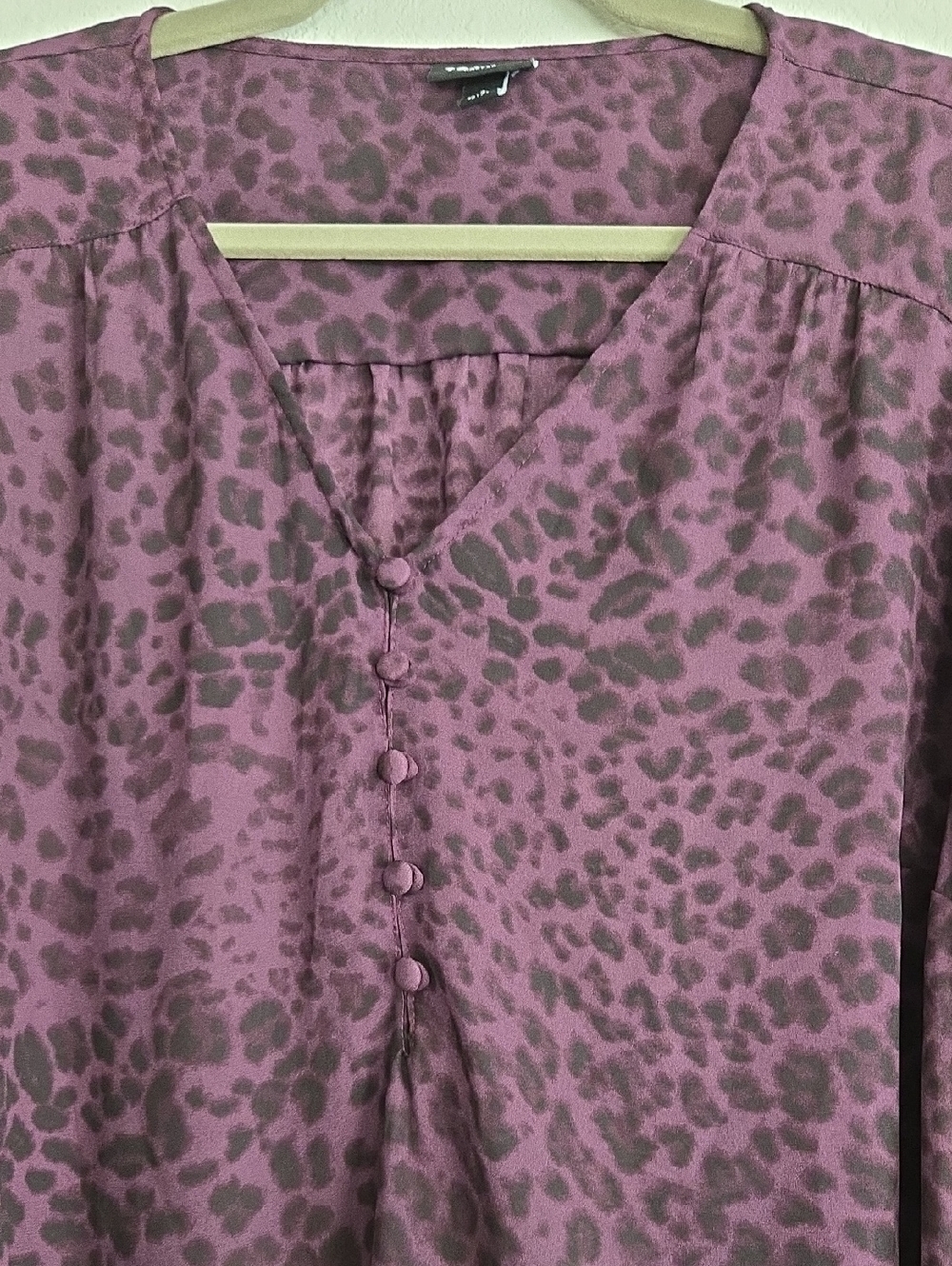 torrid Harper Plum Leopard Print V-Neck Ruffle Sleeve Blouse Size 1X - Picture 7 of 11